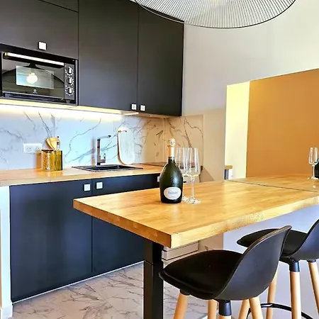 Cosy Short-term In